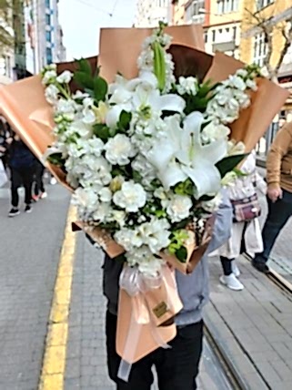 Beyaz Çiçekli Buket, Eskişehir çiçek