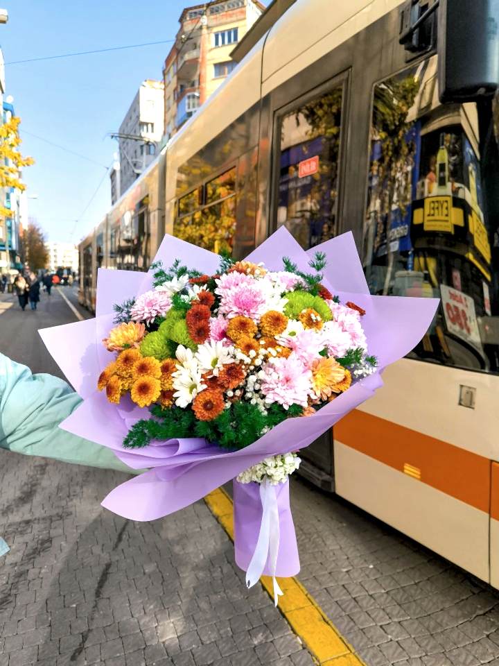 Baharın Tazeliği Rengarenk Çiçek Buketi